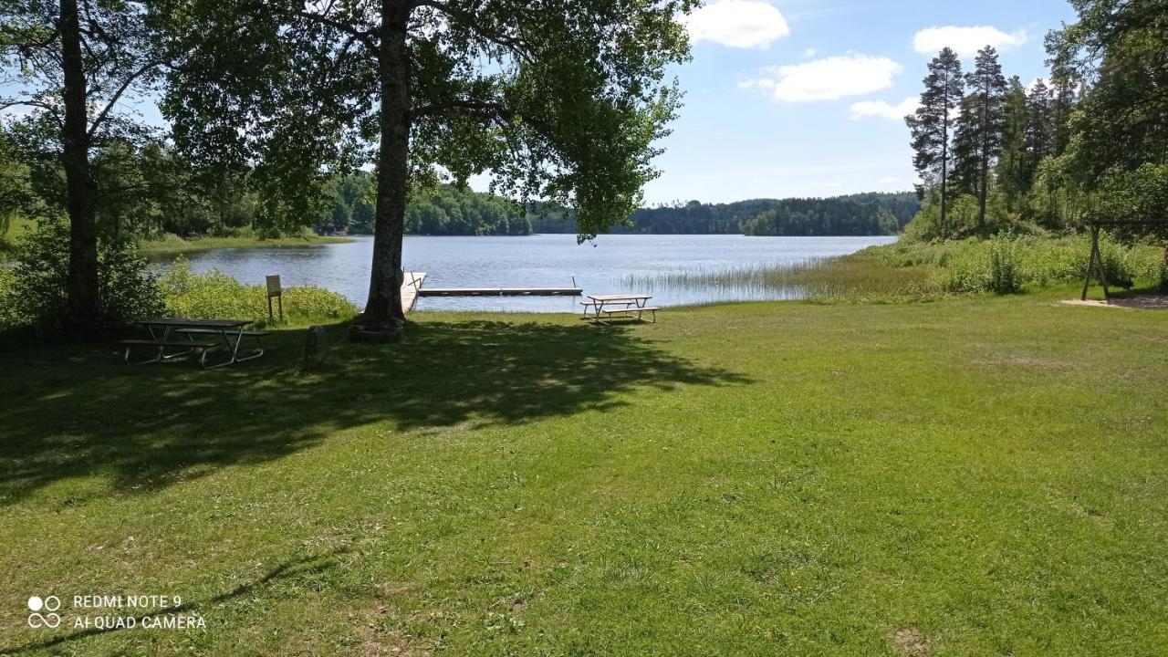 Bed and Breakfast Lyckebo Hillerstorp Exterior foto